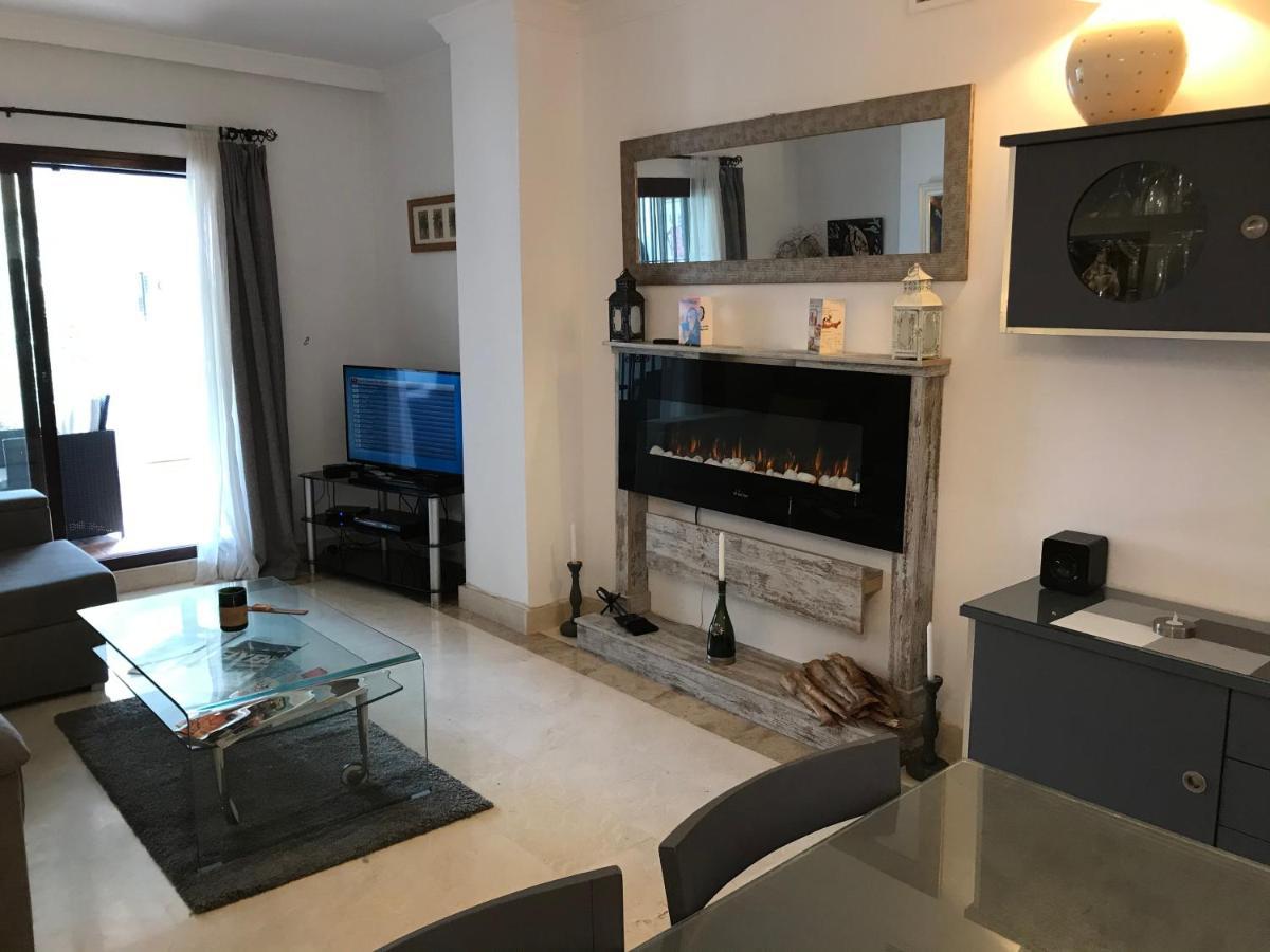 2 Bed Apartment In San Pedro Marbella Exterior photo